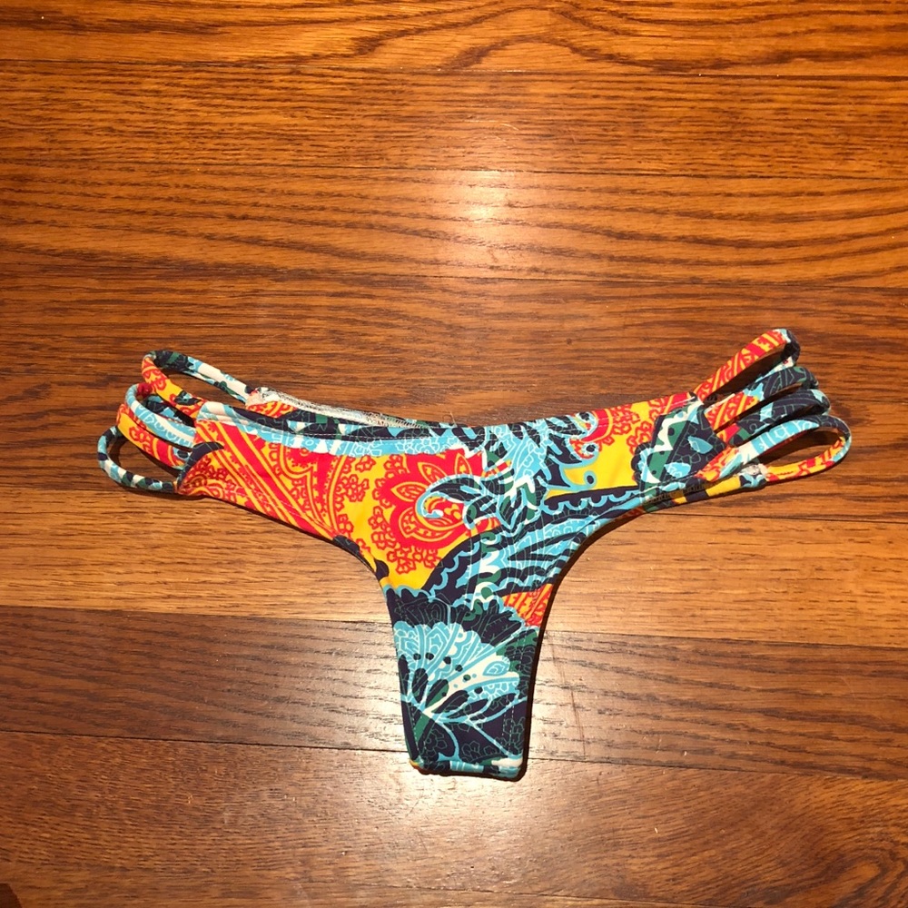 Midori bottom size small